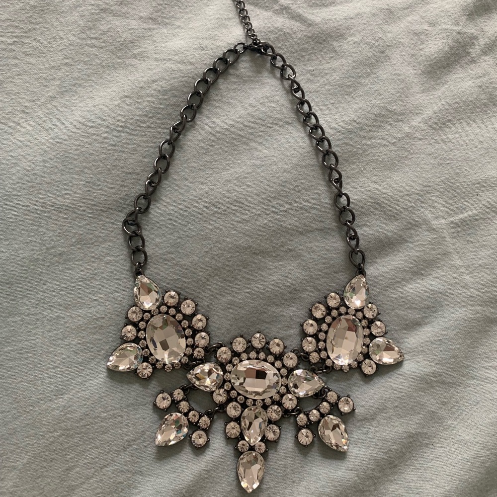 Brand new necklace